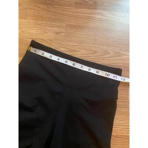 Biker Shorts Size Small - Picture 4 of 6